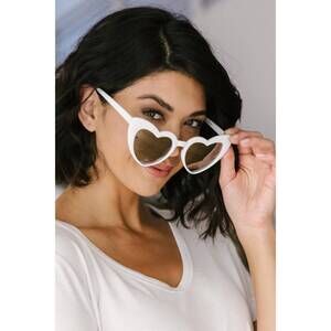 NEW ANARCHY STREET love for all sunglasses in white